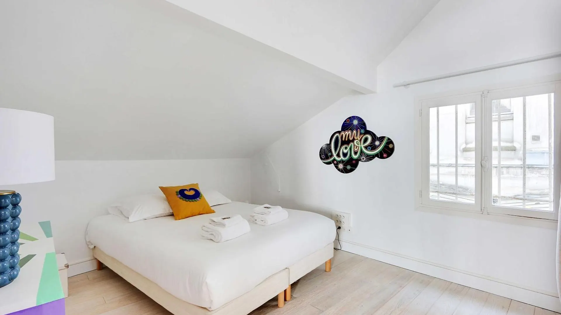 Cozy Avec Terrace - 2br-4p - Centre De 아파트